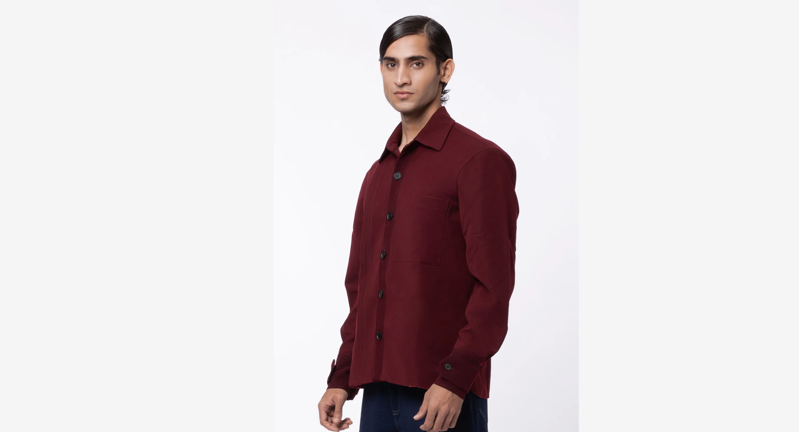 HOW TO DRESS FOR A CREATIVE EVENT WITHOUT LOOKING OVERDONE