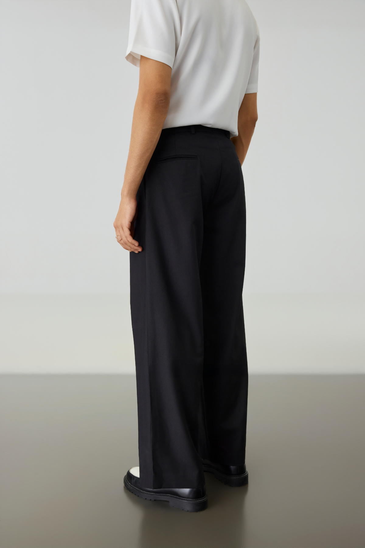 OCRE TROUSERS - BLACK