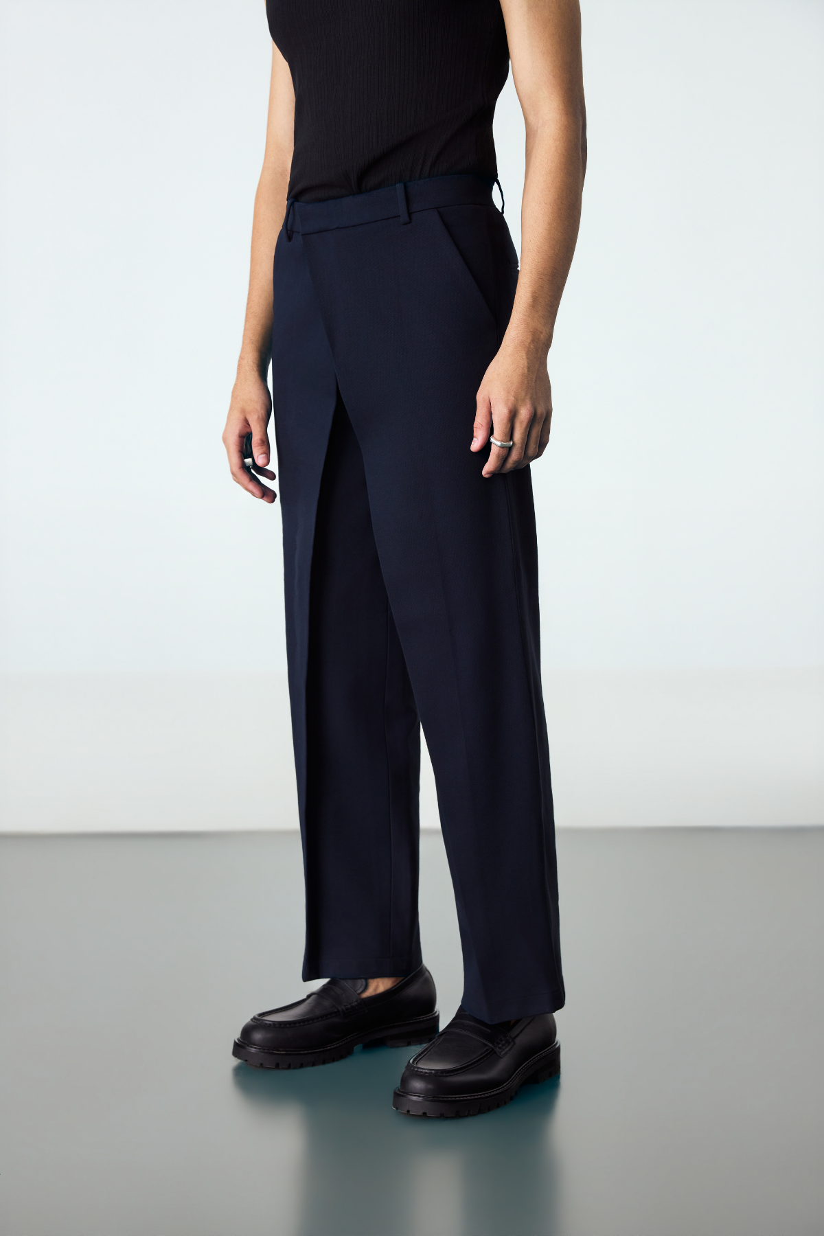 BUILD TROUSERS - MIDNIGHT NAVY