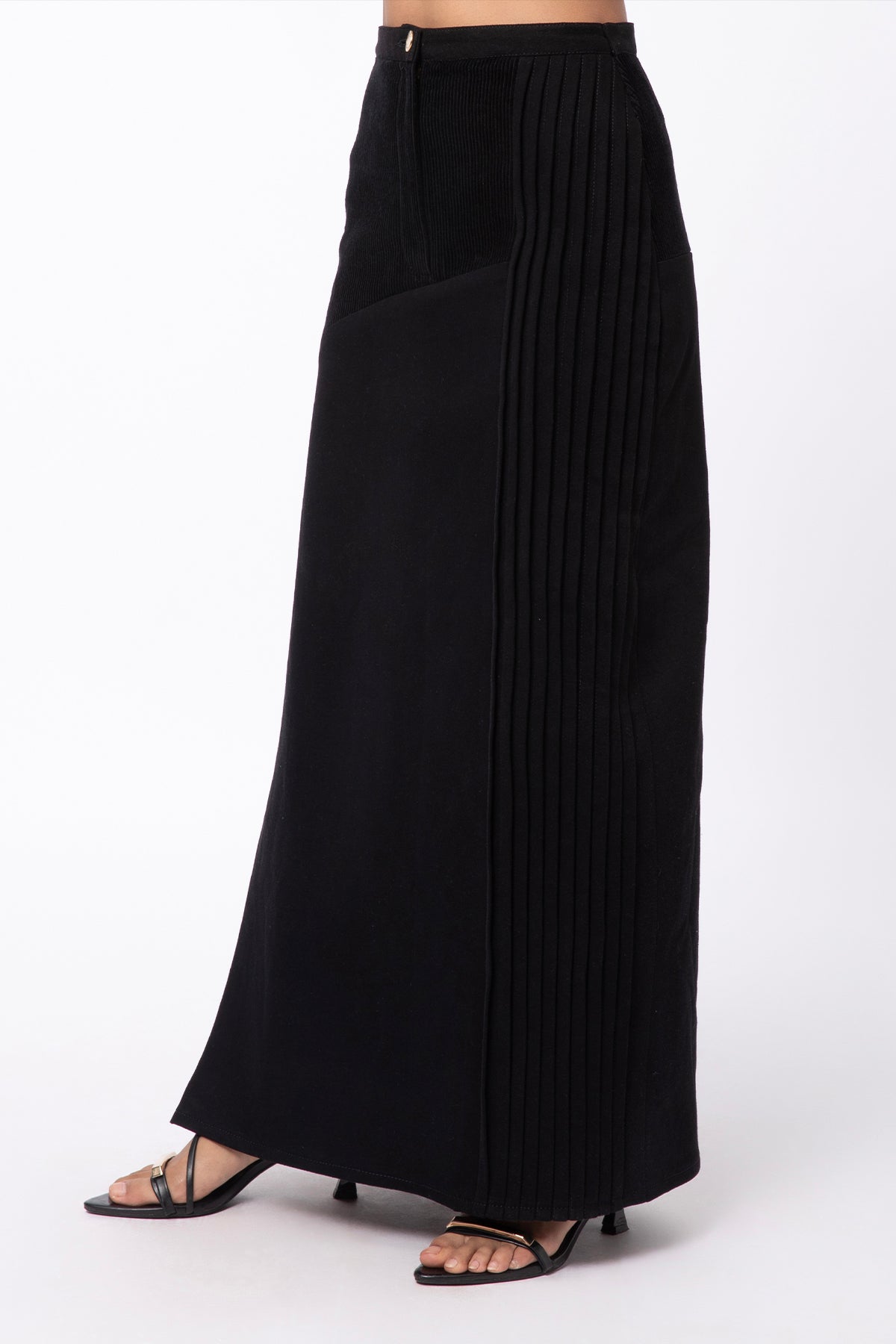 Dusk Long Skirt- Black
