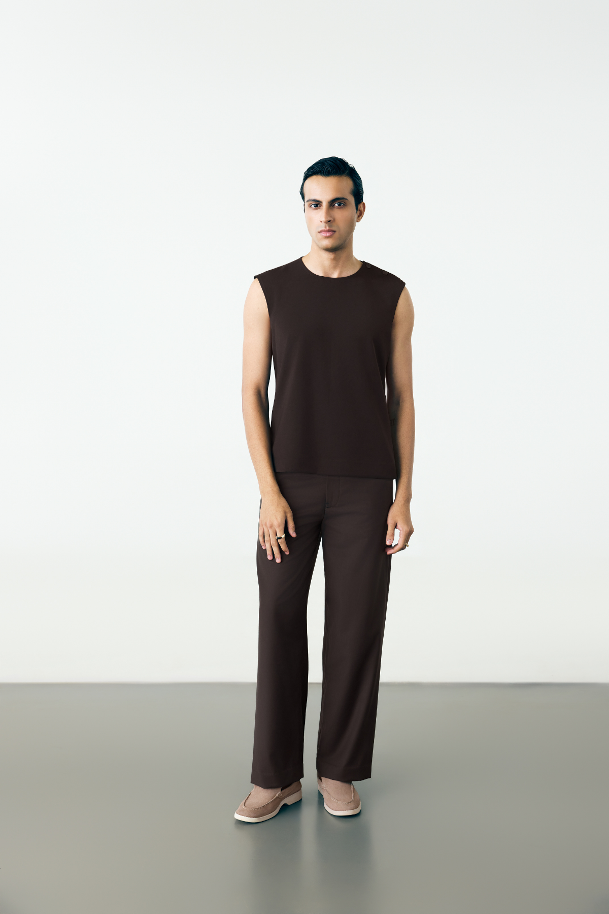 SHIFT VEST - ESPRESSO BROWN