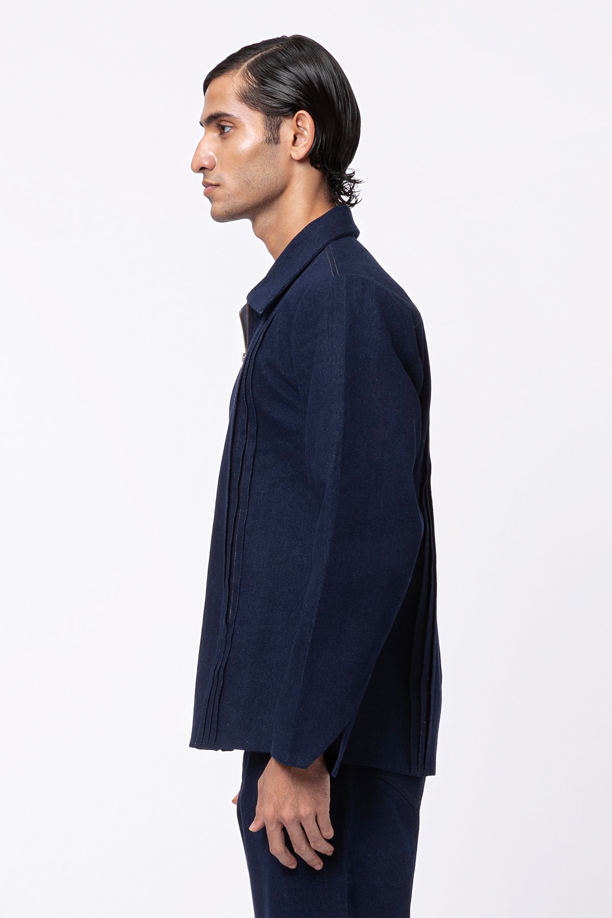 Thatch Pleated Jacket - Navy Blue