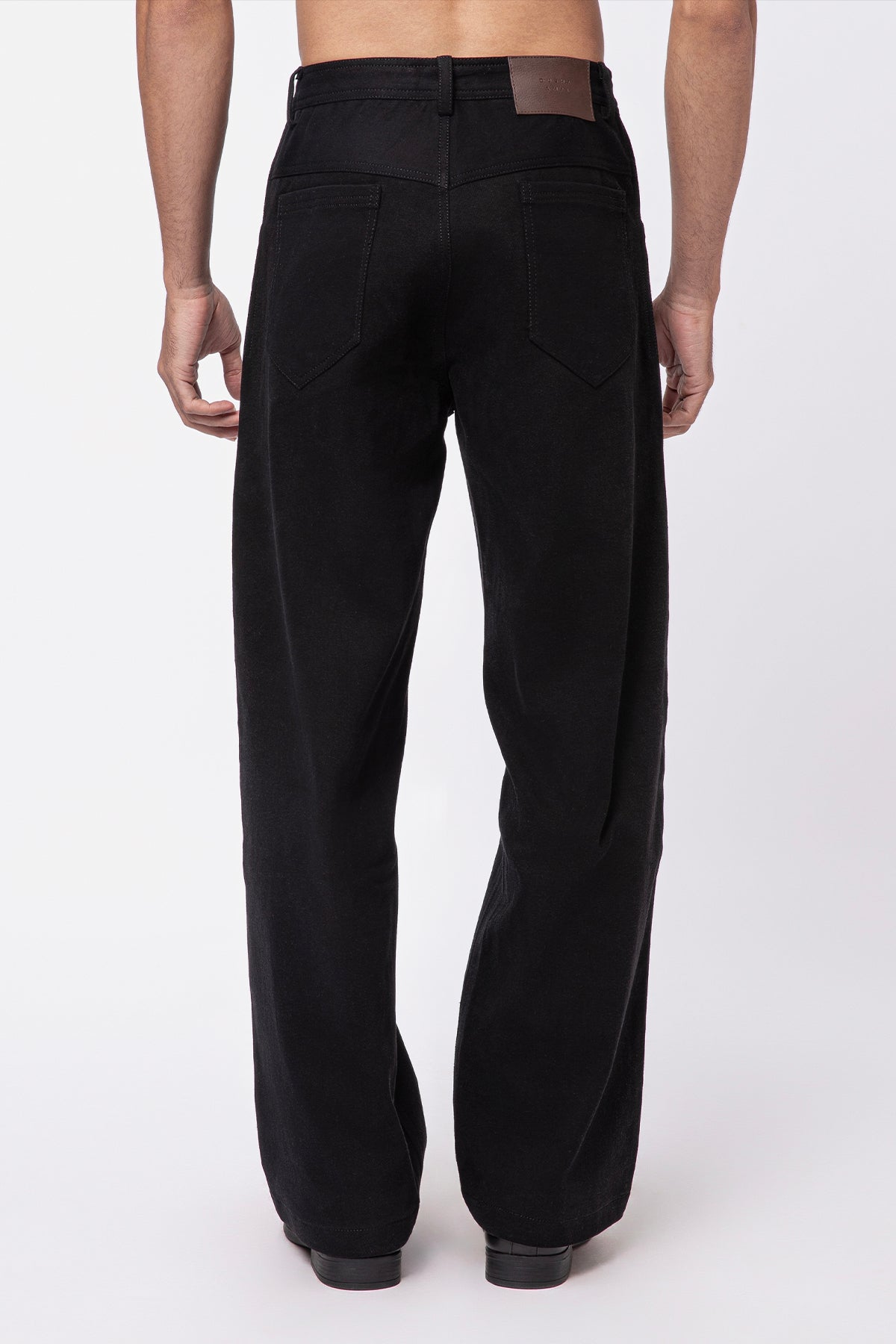 Ash Wide Jeans - Black