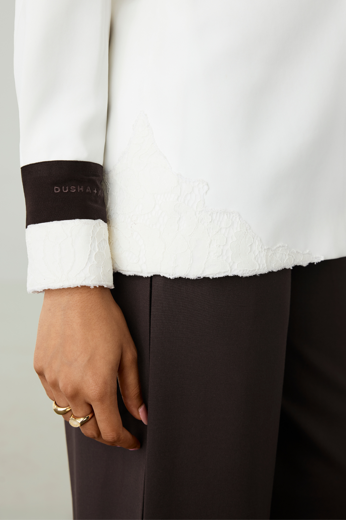 AURA TAILORED BLAZER - CLOUD WHITE