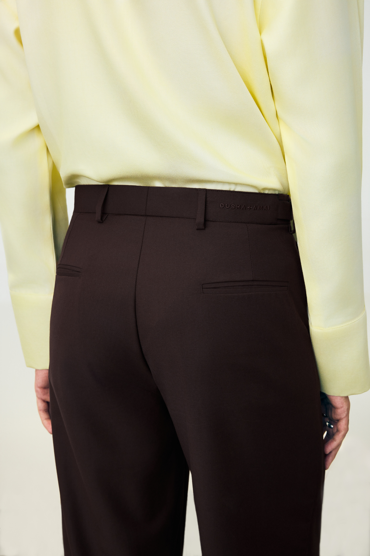 DEPTH TROUSERS - DEEP BROWN
