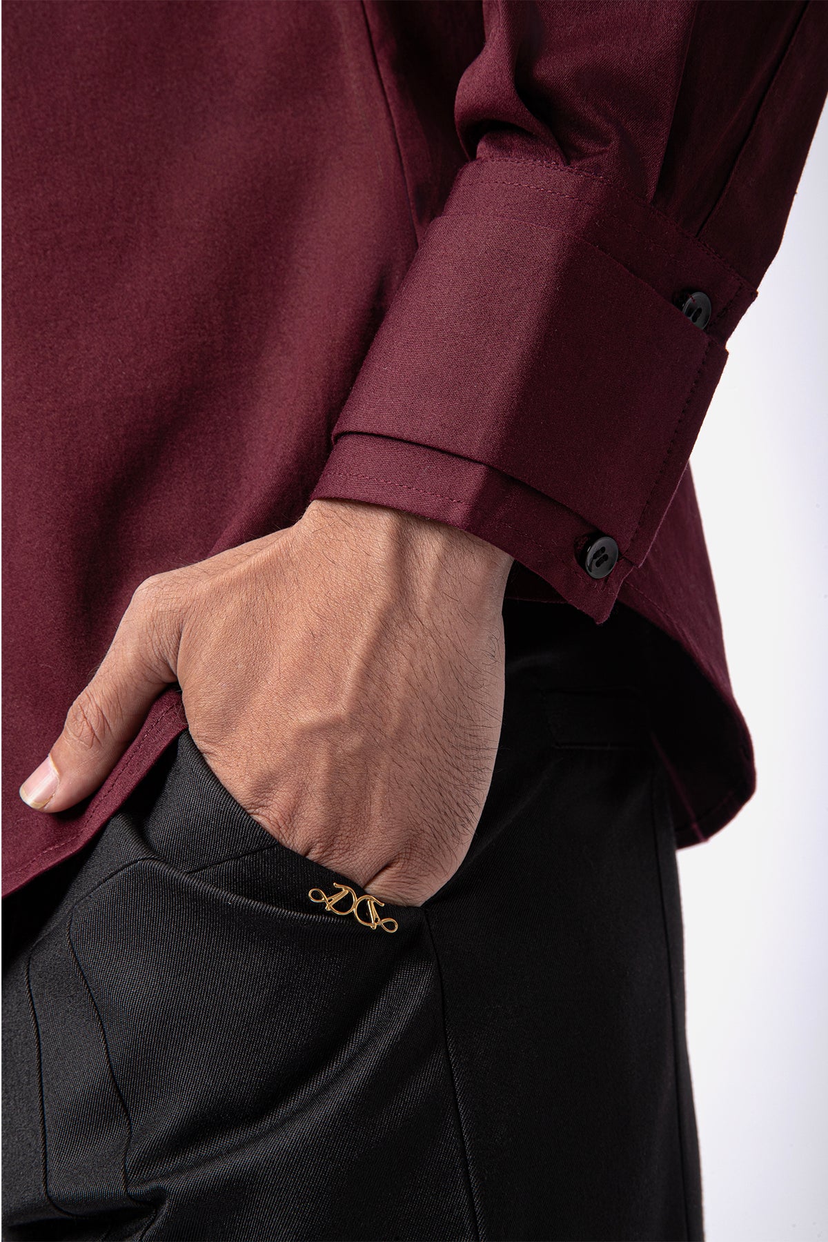 Brim Crop Shirt – Deep Red